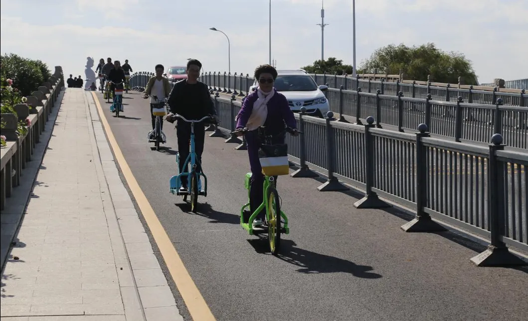 2021 Environmentally Hotsale Luxury Walking Bike Stroll Bicycle Electric Scooter Treadmill