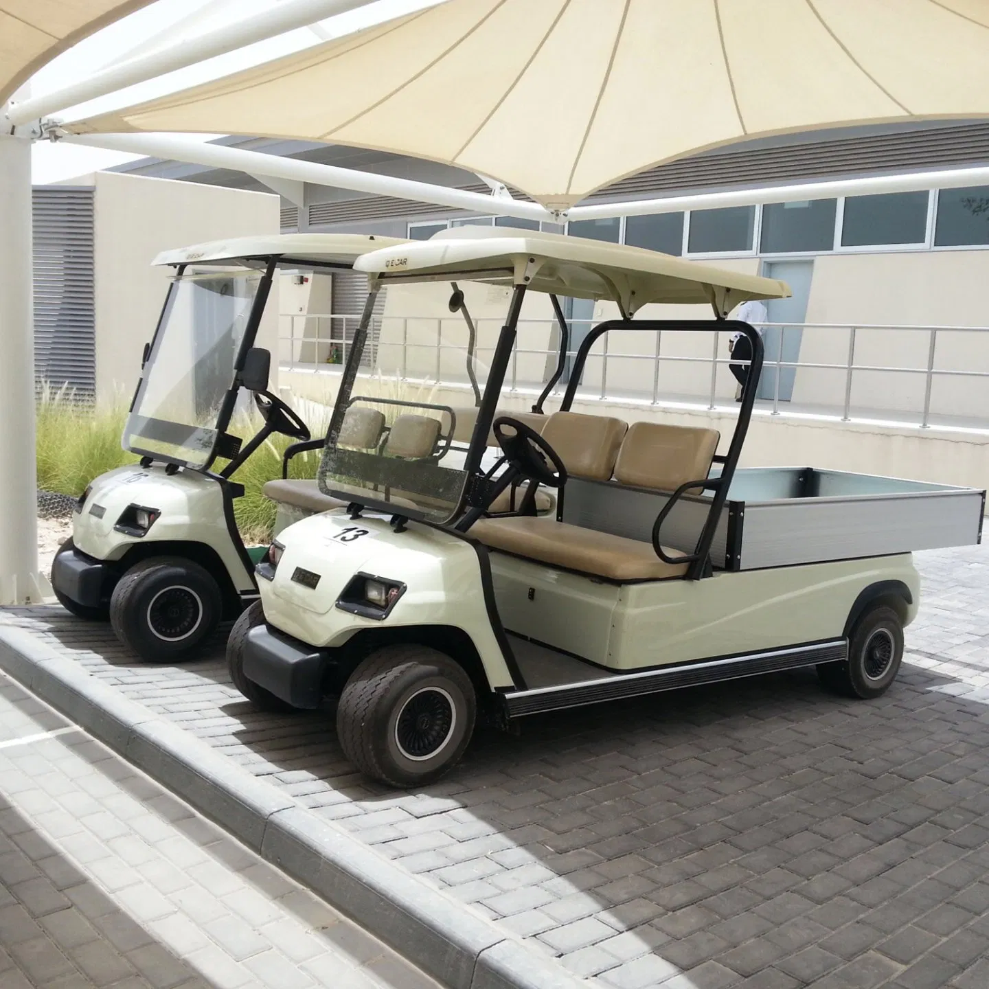 48V/3.7kw, CE, ISO 2 Seaters Electric Delivery Vehicle