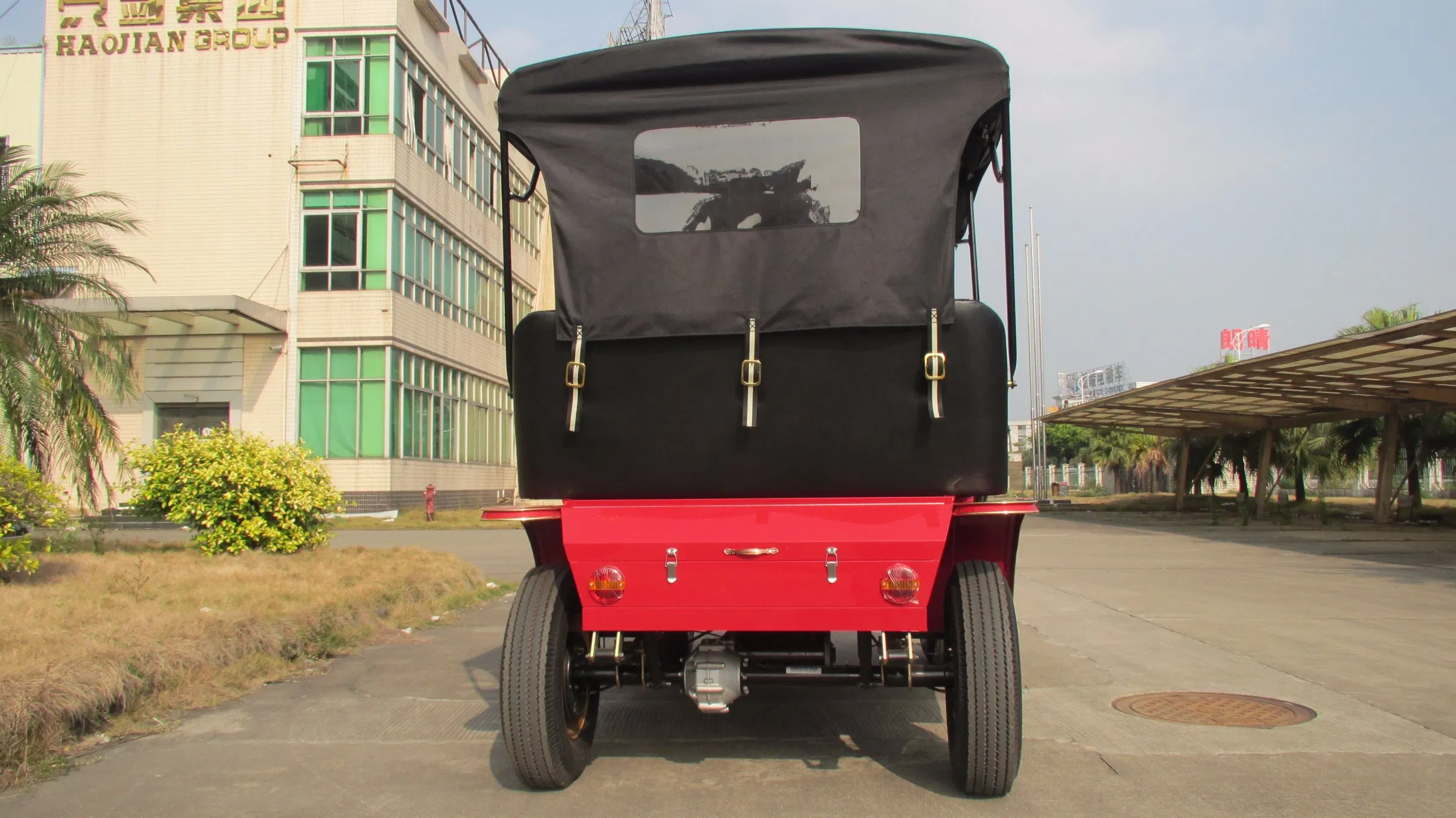 Most Popular 100km Endurance Mileage 5 Seats Electric Golf Carts